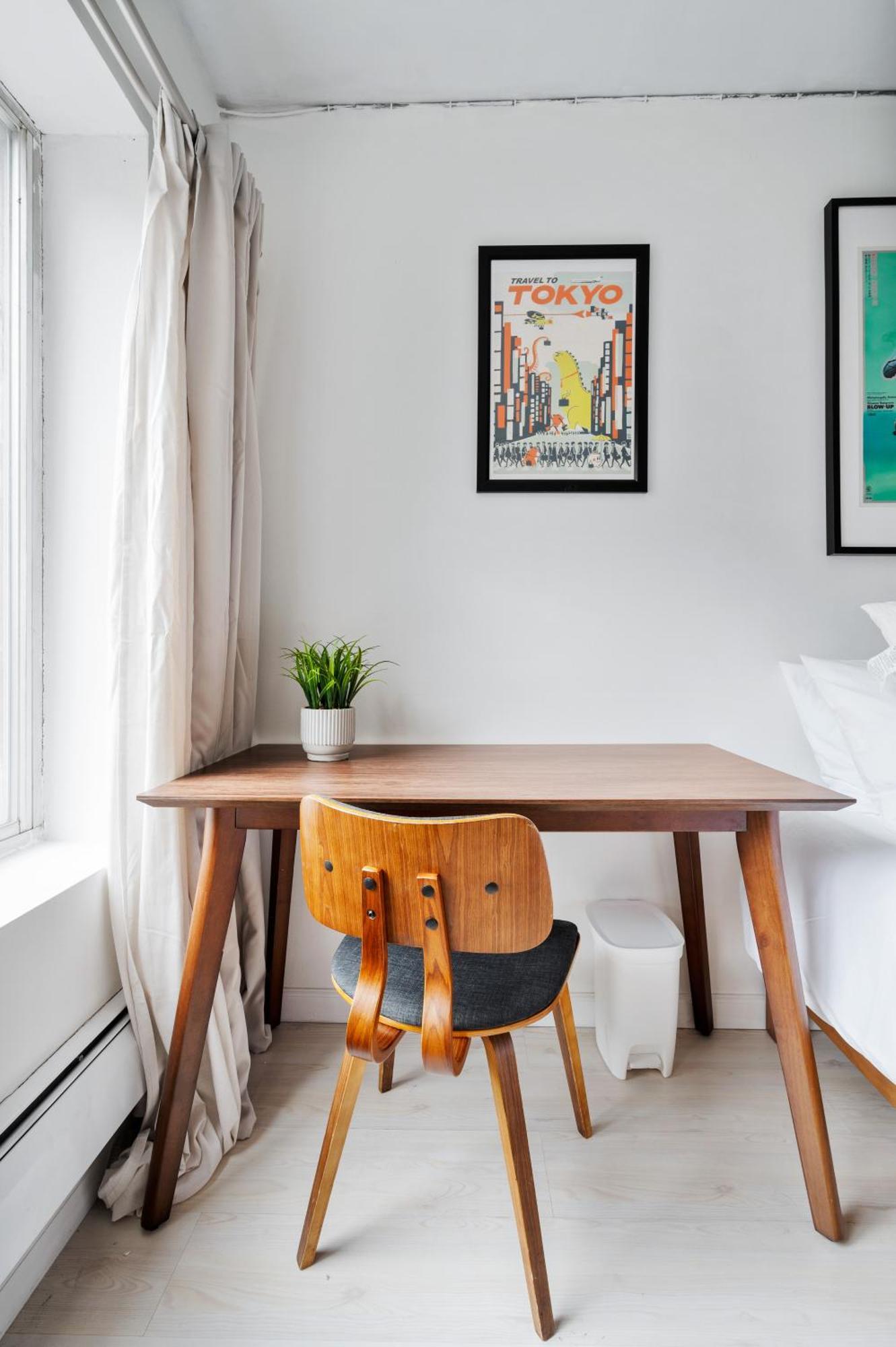 Apartment Bowery Two Bedroom *