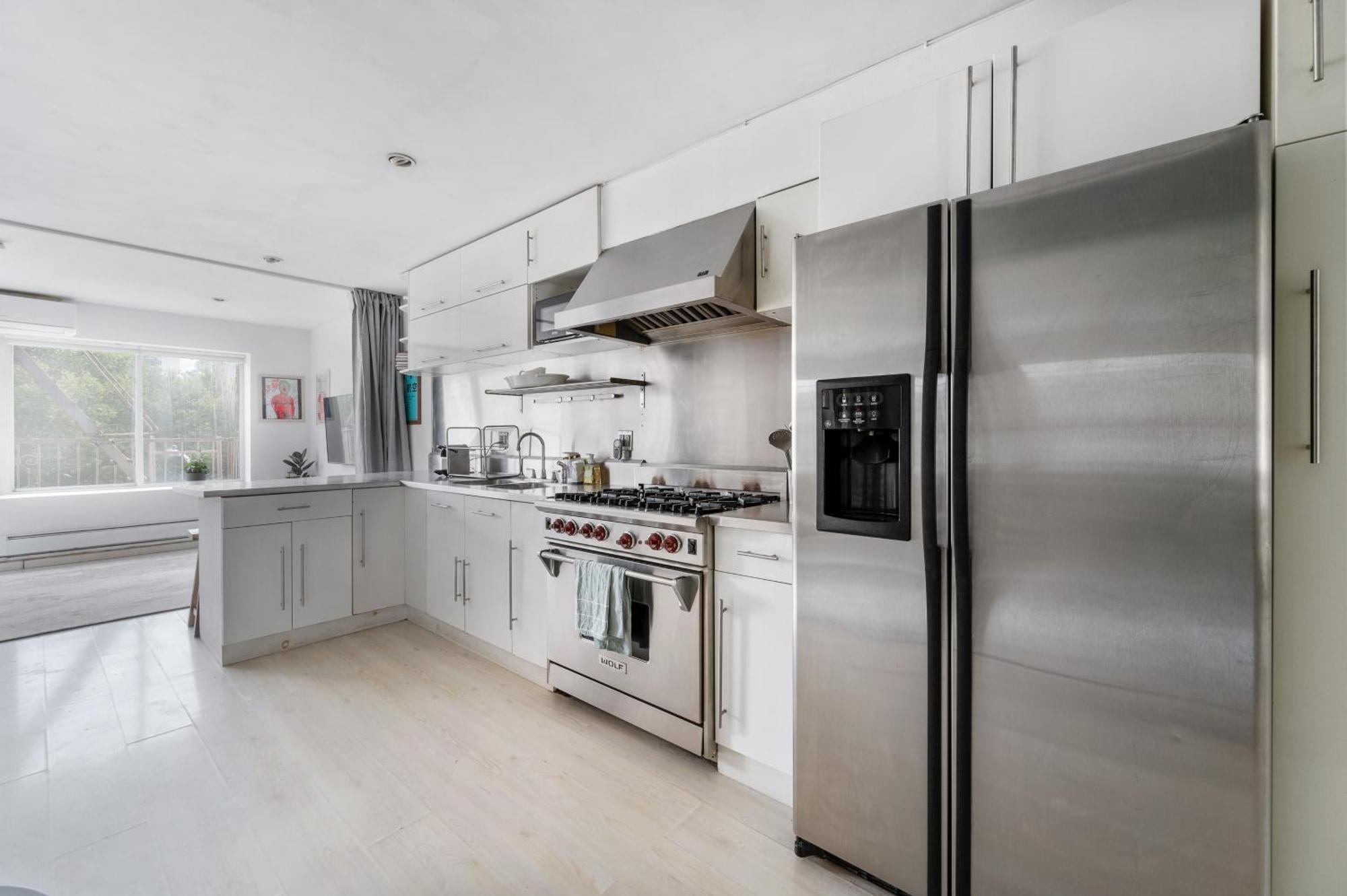 Apartment Bowery Two Bedroom *
